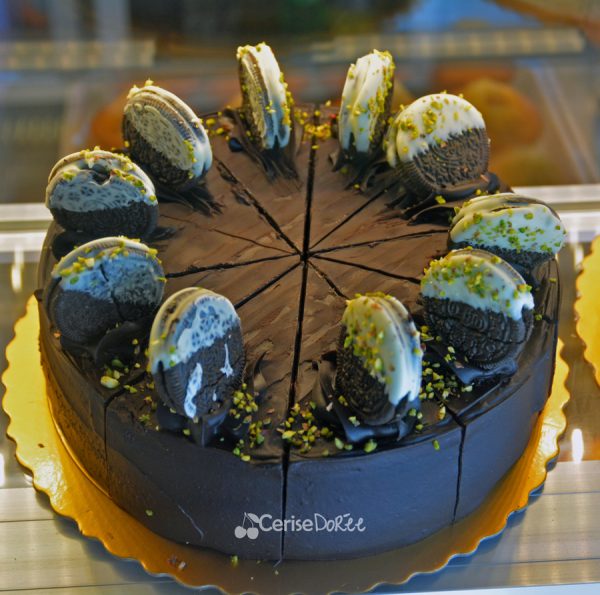Oreo Chocolate Cake - Cerise Doree Pastry - Mauritius