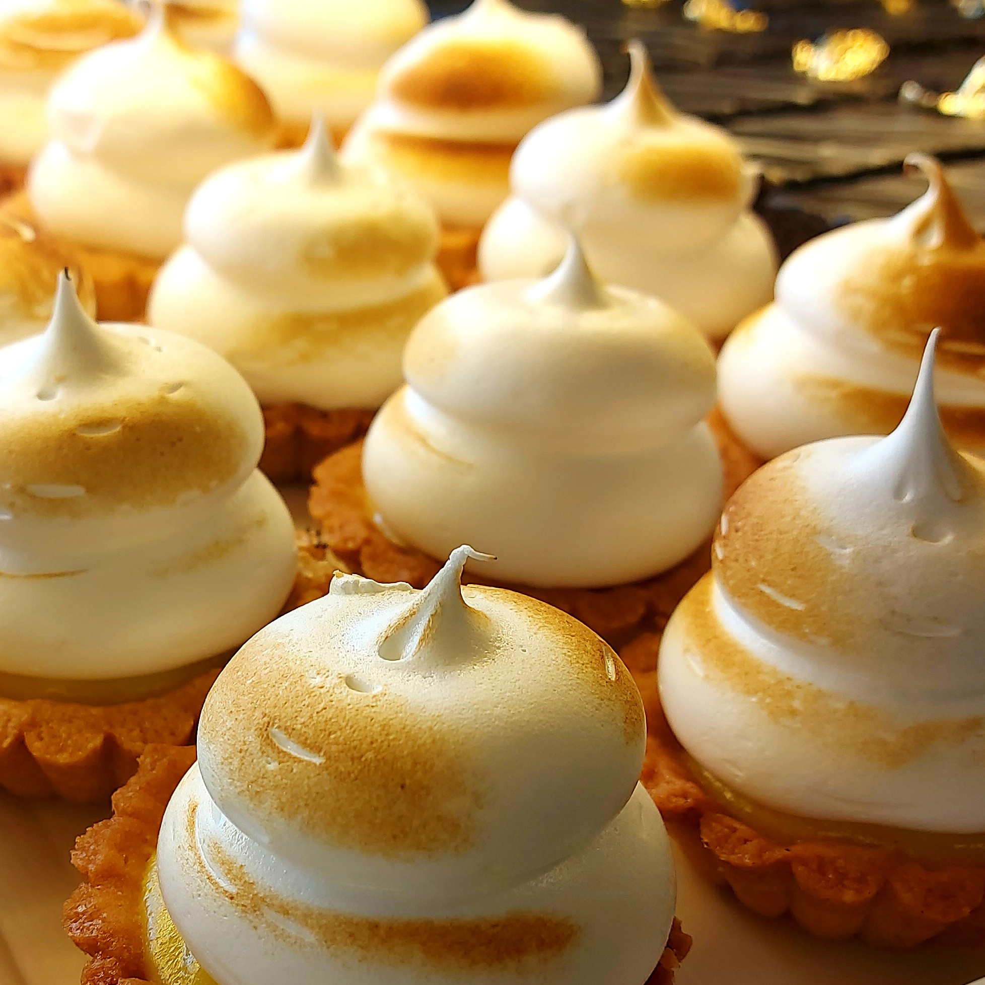 Tartes meringues - cerise doree